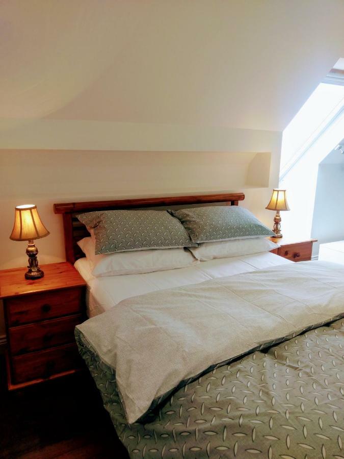 Apartmán The Hollies Adare Exteriér fotografie